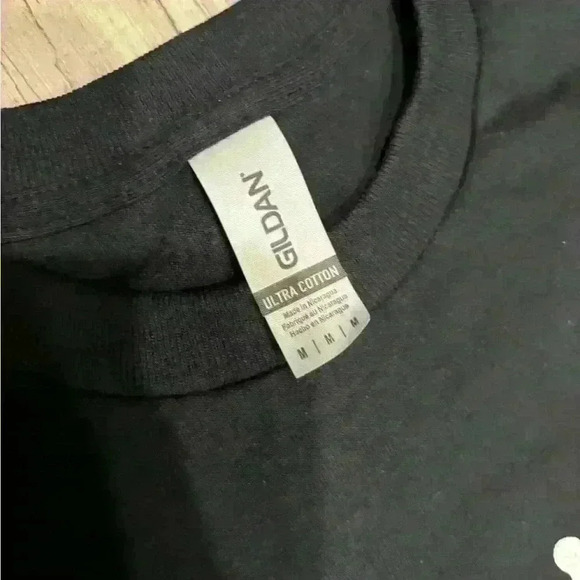 NEW Diversity it’s on tap size medium - Picture 2 of 4